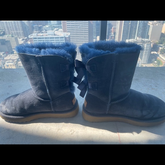 Ugg boots - Picture 4 of 7